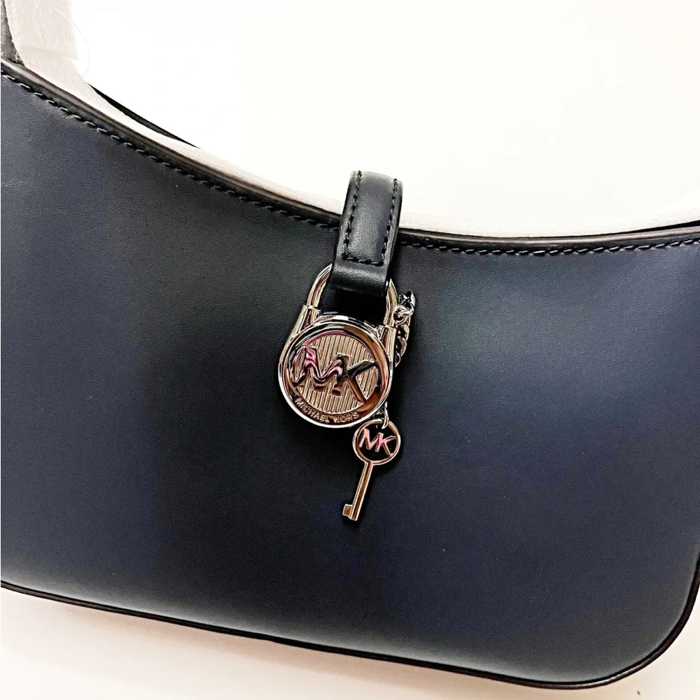 MICHAEL KORS •Lyra Small Pouchette NAVY🌟NWT - Picture 3 of 7